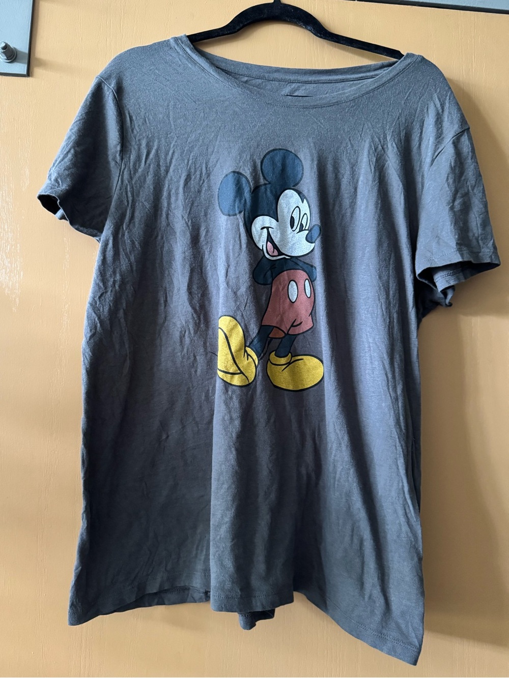 Gap X Disney Mickey Mouse Grey Graphic Tee Women’s XXL